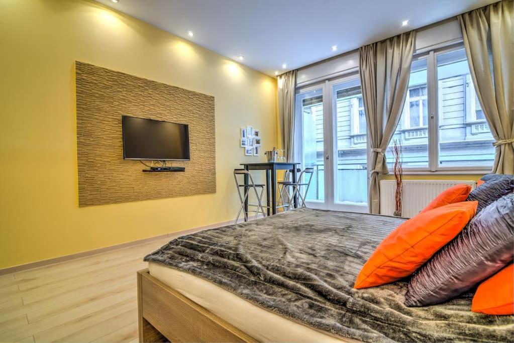 Downtown Charm By Nw Apartment *
